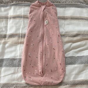 Pink ErgoPouch Lightweight Sleep Sack
